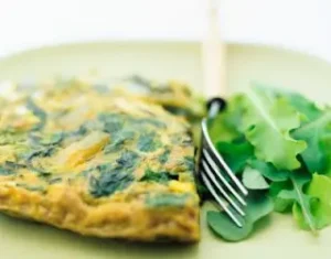 Nutrición y bienestar: Tortilla de espinacas y champiñones
